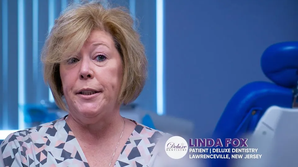 Video thumbnail: Before and After! Linda Speaks About Her Dental Implants
